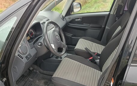 Suzuki SX4 II рестайлинг, 2010 год, 1 050 000 рублей, 11 фотография