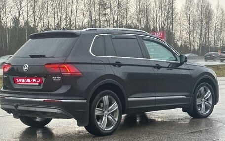 Volkswagen Tiguan II, 2017 год, 2 550 000 рублей, 2 фотография