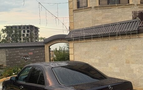 Mercedes-Benz E-Класс, 1999 год, 635 000 рублей, 12 фотография