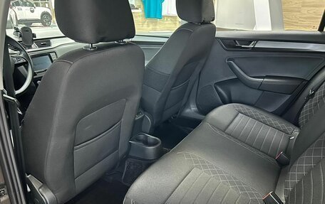 Skoda Rapid I, 2018 год, 1 500 000 рублей, 12 фотография