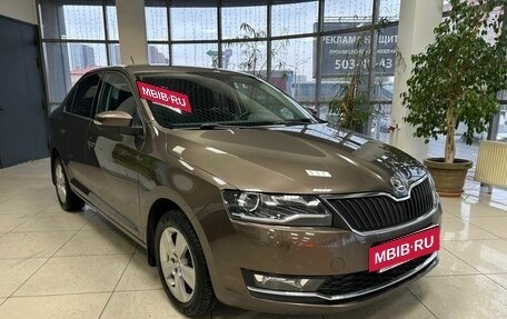 Skoda Rapid I, 2018 год, 1 500 000 рублей, 3 фотография
