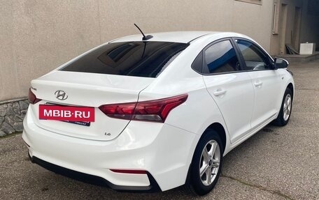 Hyundai Solaris II рестайлинг, 2018 год, 1 370 000 рублей, 5 фотография