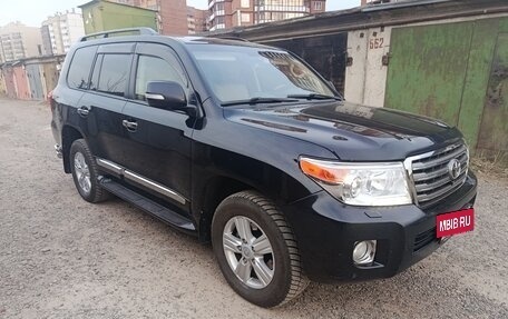 Toyota Land Cruiser 200, 2013 год, 4 250 000 рублей, 2 фотография