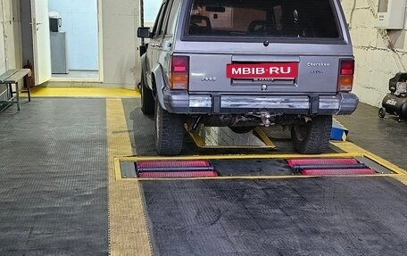 Jeep Cherokee, 1989 год, 300 000 рублей, 4 фотография