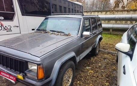 Jeep Cherokee, 1989 год, 300 000 рублей, 2 фотография