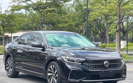 Volkswagen Passat B8 рестайлинг, 2022 год, 2 200 000 рублей, 3 фотография