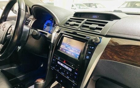 Toyota Camry, 2015 год, 1 880 000 рублей, 14 фотография