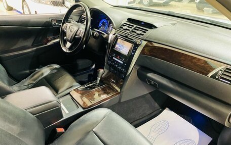 Toyota Camry, 2015 год, 1 880 000 рублей, 12 фотография