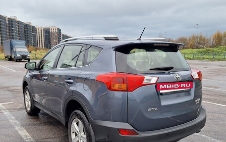 Toyota RAV4, 2014 год, 1 800 000 рублей, 4 фотография