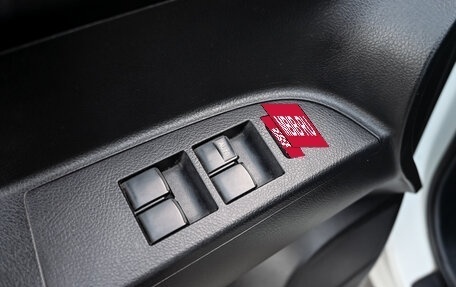 Toyota Highlander III, 2013 год, 2 360 000 рублей, 13 фотография