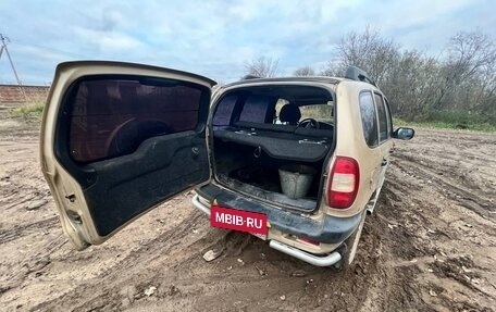 Chevrolet Niva I рестайлинг, 2004 год, 120 000 рублей, 6 фотография