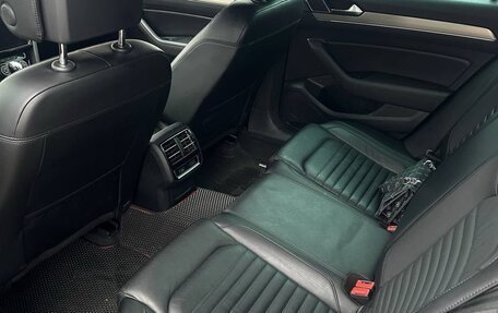 Volkswagen Passat B8 рестайлинг, 2017 год, 2 299 000 рублей, 11 фотография