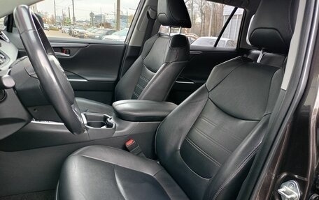 Toyota RAV4, 2020 год, 3 733 000 рублей, 13 фотография