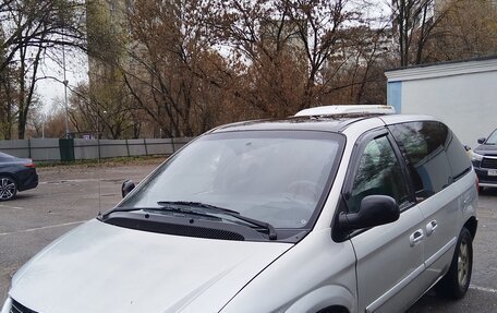 Dodge Caravan IV, 2004 год, 530 000 рублей, 2 фотография