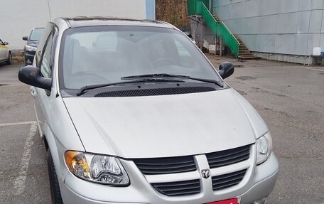 Dodge Caravan IV, 2004 год, 530 000 рублей, 1 фотография