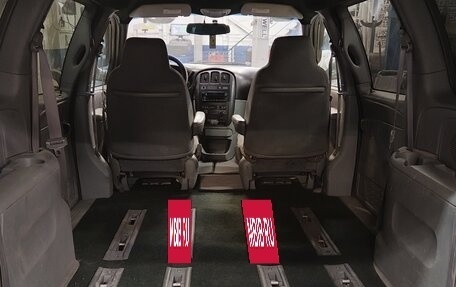 Dodge Caravan IV, 2004 год, 530 000 рублей, 11 фотография