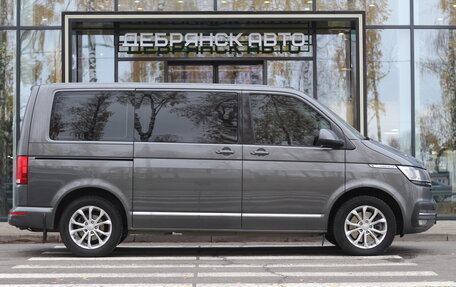 Volkswagen Caravelle T6 рестайлинг, 2020 год, 4 250 000 рублей, 4 фотография