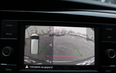 Volkswagen Caravelle T6 рестайлинг, 2020 год, 4 250 000 рублей, 16 фотография