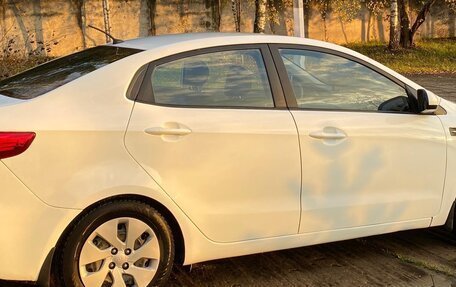 KIA Rio III рестайлинг, 2015 год, 760 000 рублей, 4 фотография