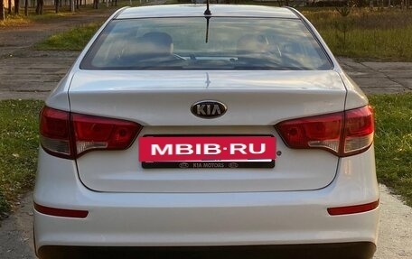 KIA Rio III рестайлинг, 2015 год, 760 000 рублей, 6 фотография