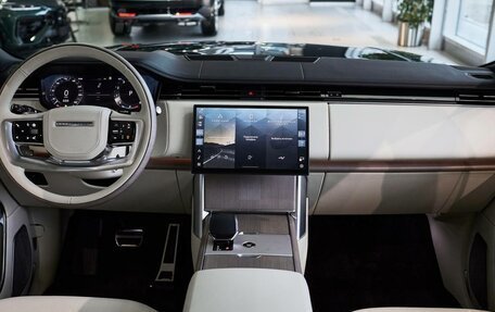 Land Rover Range Rover IV рестайлинг, 2025 год, 28 000 000 рублей, 10 фотография