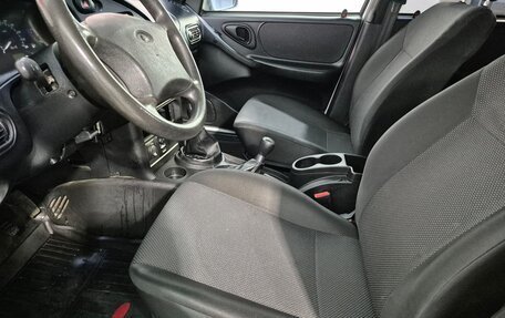 Chevrolet Niva I рестайлинг, 2018 год, 880 000 рублей, 12 фотография