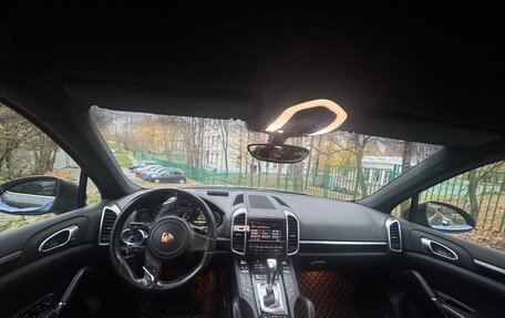 Porsche Cayenne III, 2012 год, 2 850 000 рублей, 11 фотография