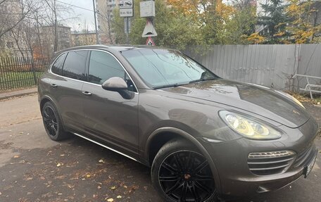 Porsche Cayenne III, 2012 год, 2 850 000 рублей, 16 фотография