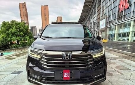 Honda Odyssey IV, 2022 год, 2 600 000 рублей, 2 фотография