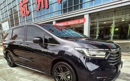 Honda Odyssey IV, 2022 год, 2 600 000 рублей, 3 фотография