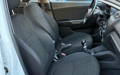 KIA Rio III рестайлинг, 2013 год, 870 000 рублей, 16 фотография