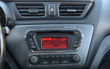 KIA Rio III рестайлинг, 2013 год, 870 000 рублей, 24 фотография