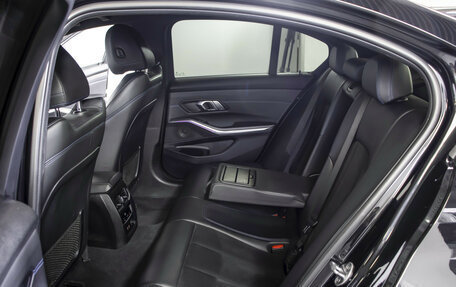 BMW 3 серия, 2019 год, 2 995 000 рублей, 10 фотография