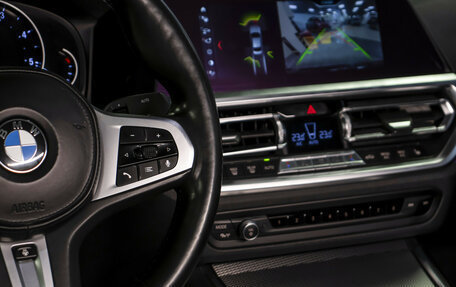 BMW 3 серия, 2019 год, 2 995 000 рублей, 19 фотография