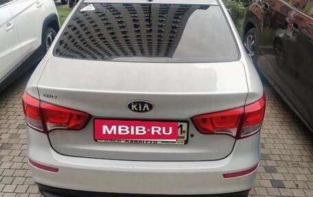 KIA Rio III рестайлинг, 2015 год, 1 200 000 рублей, 5 фотография