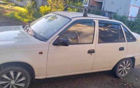 Daewoo Nexia I рестайлинг, 2011 год, 220 000 рублей, 3 фотография