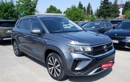 Volkswagen Taos, 2022 год, 2 100 000 рублей, 2 фотография