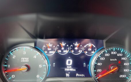 Chevrolet Tahoe IV, 2019 год, 4 500 000 рублей, 38 фотография