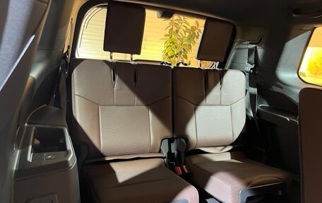 Toyota Land Cruiser Prado, 2024 год, 9 100 000 рублей, 22 фотография