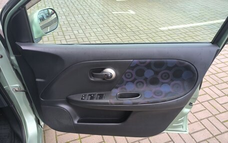 Nissan Note II рестайлинг, 2005 год, 640 000 рублей, 22 фотография