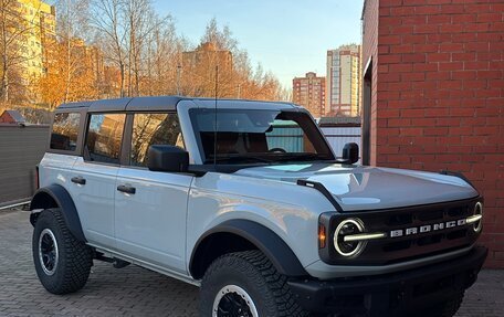 Ford Bronco, 2022 год, 5 800 000 рублей, 3 фотография