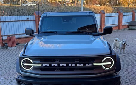 Ford Bronco, 2022 год, 5 800 000 рублей, 2 фотография