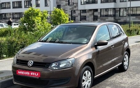 Volkswagen Polo VI (EU Market), 2014 год, 850 000 рублей, 2 фотография