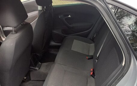Volkswagen Polo VI (EU Market), 2011 год, 520 000 рублей, 5 фотография