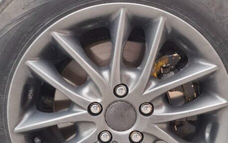 Toyota Ractis II, 2013 год, 870 000 рублей, 6 фотография