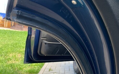 Land Rover Discovery III, 2002 год, 620 000 рублей, 14 фотография