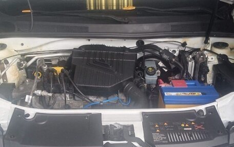 Renault Logan II, 2019 год, 600 000 рублей, 9 фотография