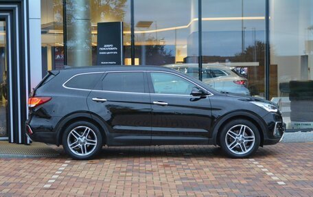 Hyundai Santa Fe III рестайлинг, 2017 год, 2 649 000 рублей, 4 фотография