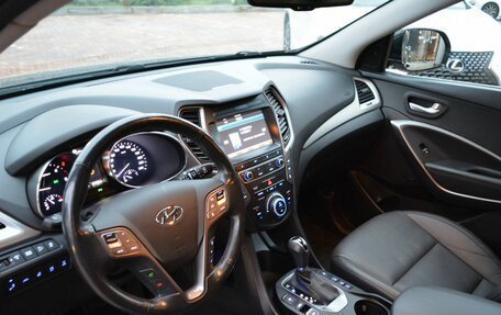 Hyundai Santa Fe III рестайлинг, 2017 год, 2 649 000 рублей, 14 фотография