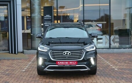 Hyundai Santa Fe III рестайлинг, 2017 год, 2 649 000 рублей, 2 фотография